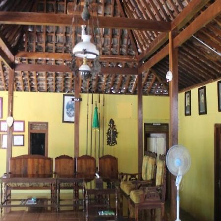 Nara Homestay Syariah Mangunan Екстериор снимка