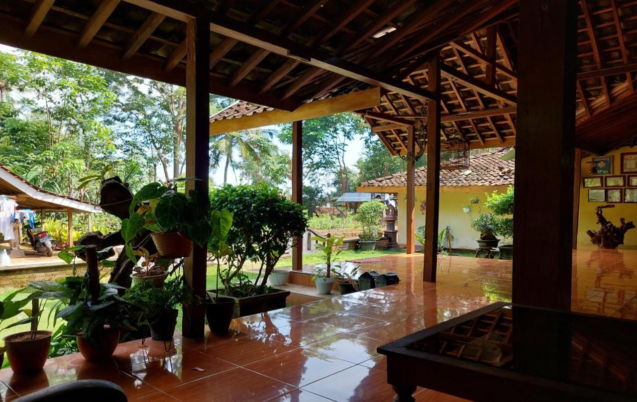 Nara Homestay Syariah Mangunan Екстериор снимка
